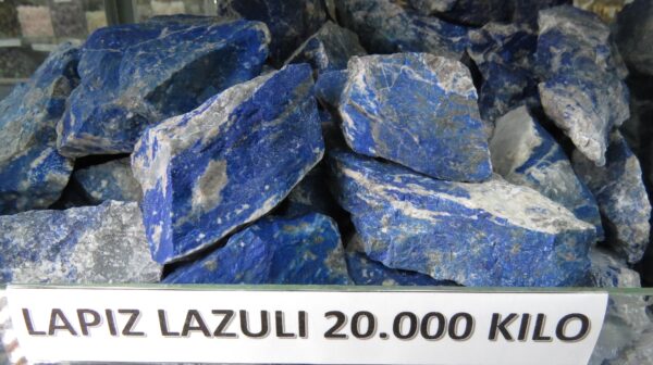 PIEDRA EN BRUTO - Imagen 7